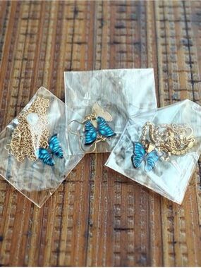 🫶🏻 Gold Butterfly Pendant Necklace, Earrings & Bracelet